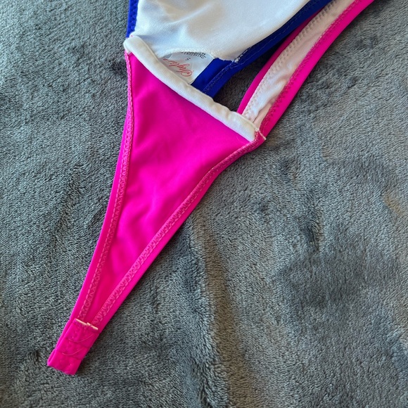 Bikini Top - Picture 4 of 7